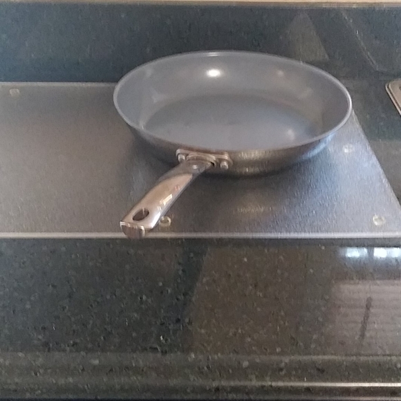 Todd English Green Pan & Cook Book - Picture 3 of 11